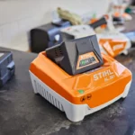 Chargeur rapide STIHL AL 301 — image 5